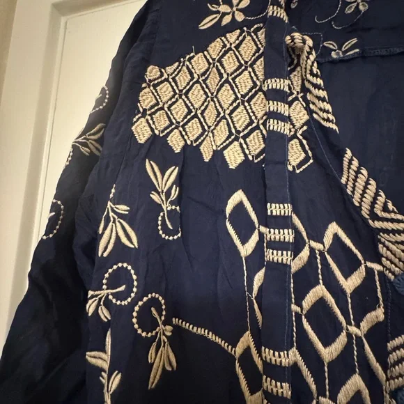 Johnny Was Navy Floral Embroidered Top - Picture 9 of 13
